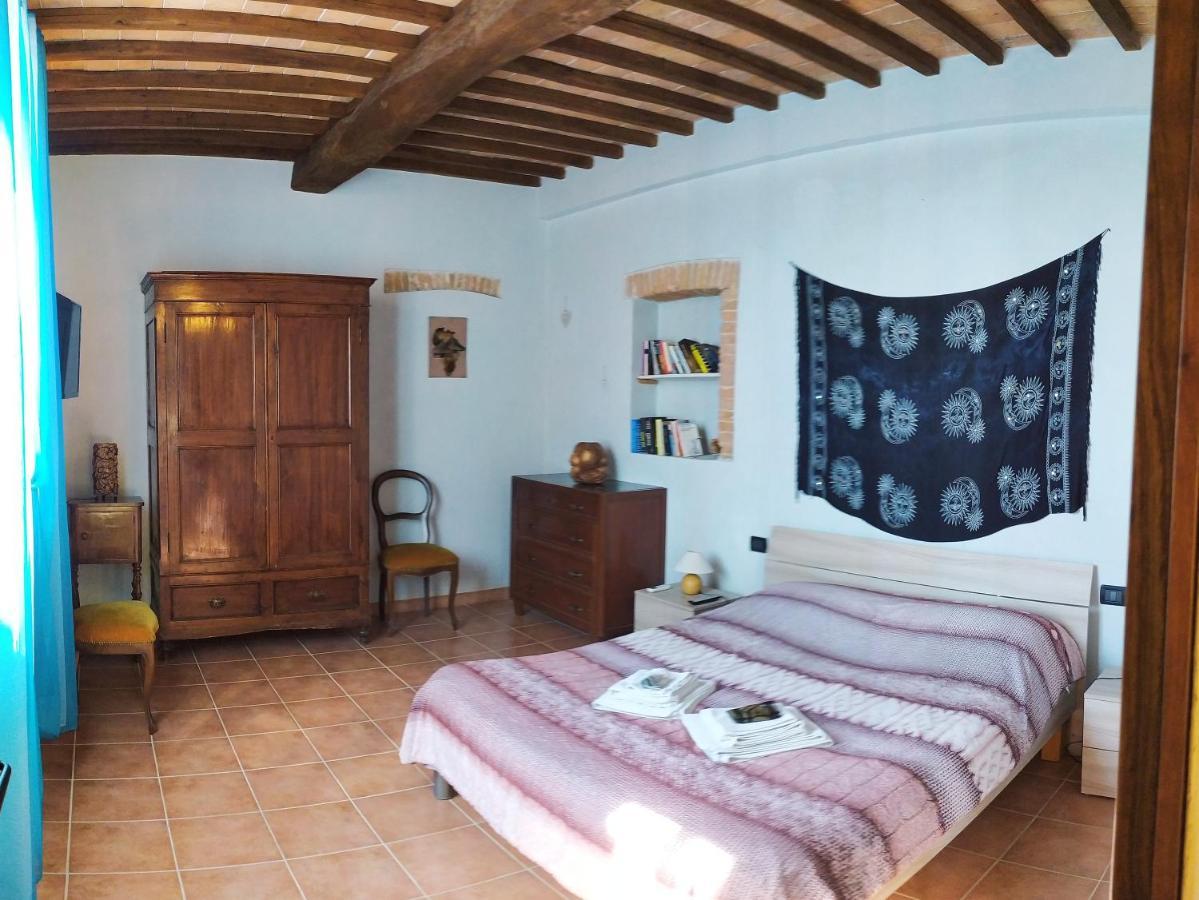 Da Simone Podere Santi Lucia E Pietro Siena Luaran gambar